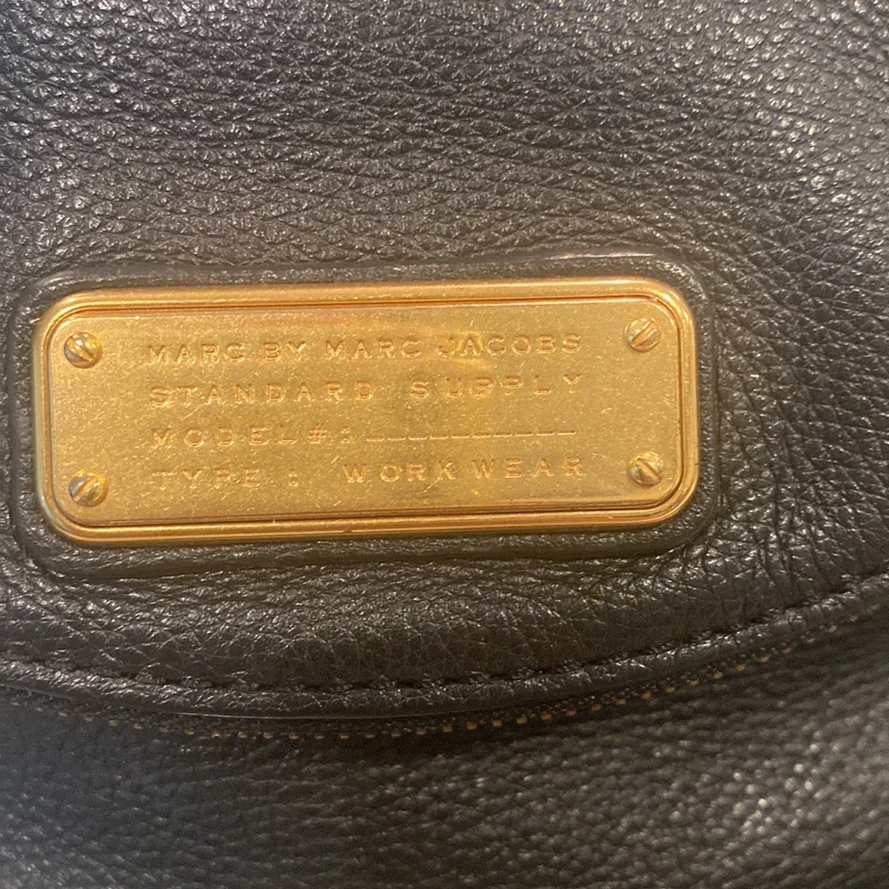 Marc Jacob’s Crossbody - Picture 3 of 5